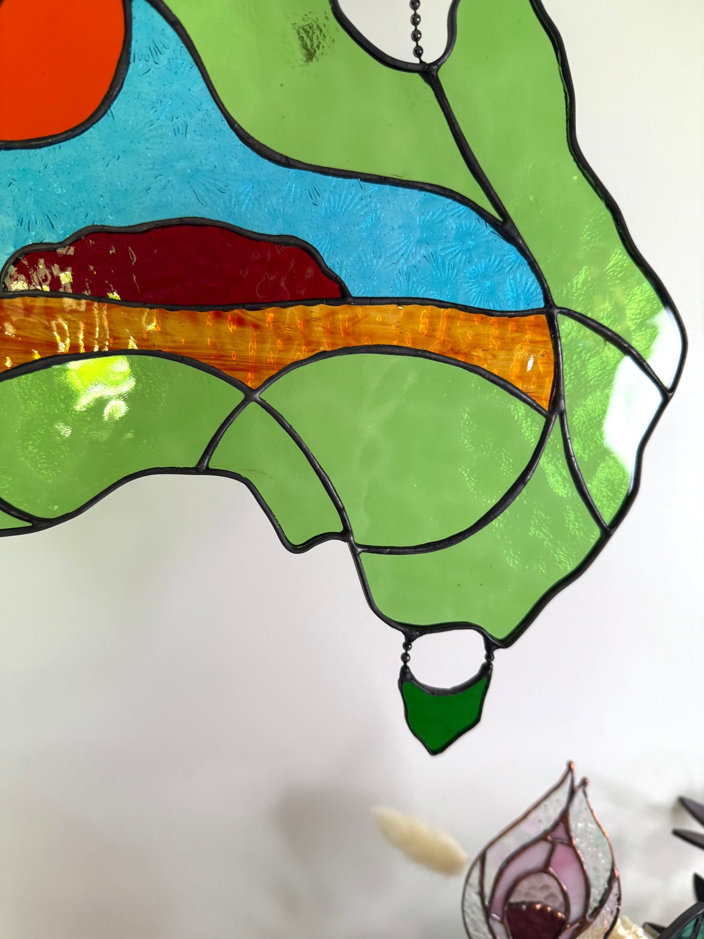 Handcrafted Stainedglass Uluru Suncatcher - Window Ornament & Home Decor