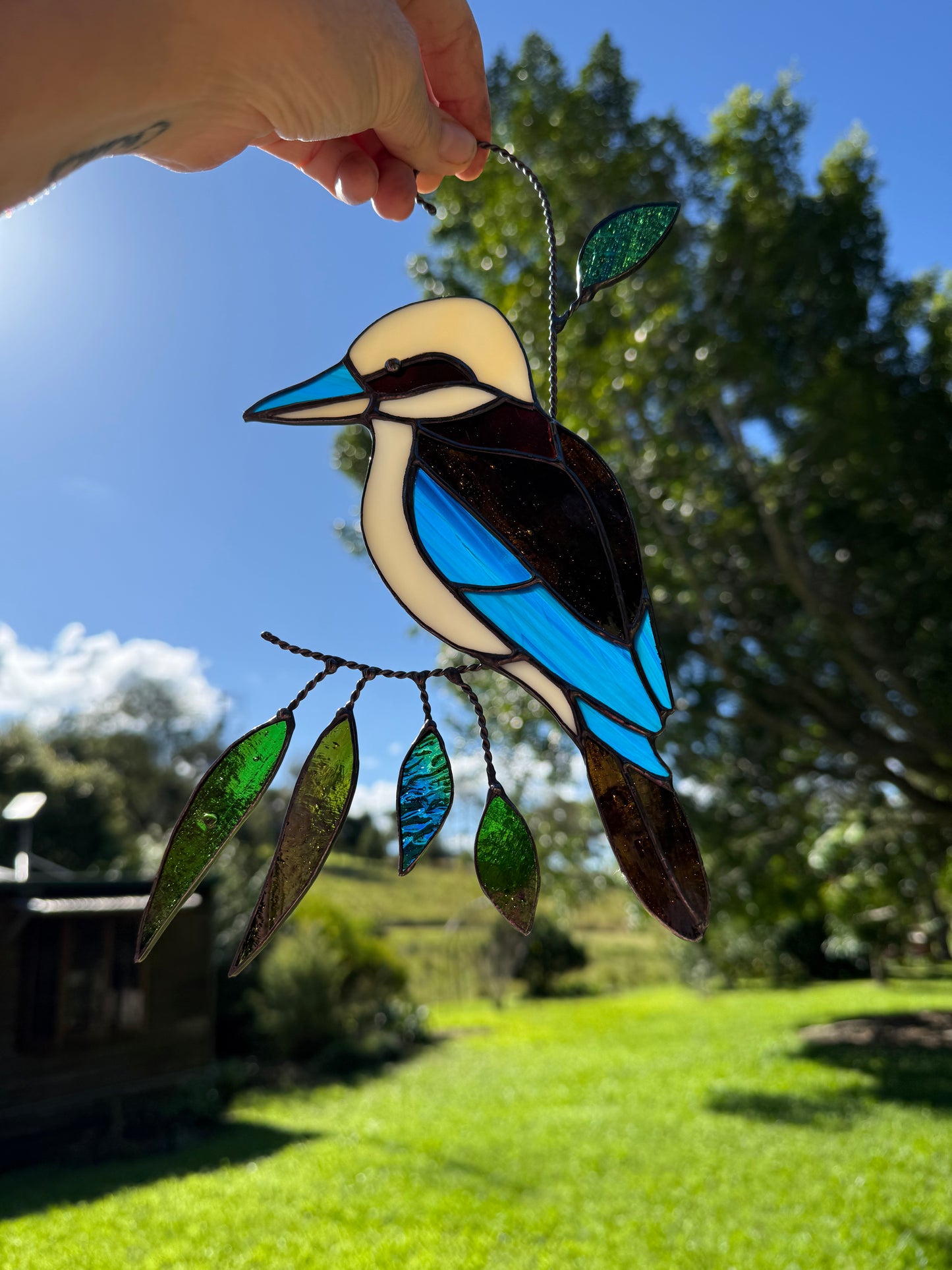Handcrafted Stainedglass Kookaburra Suncatcher - Bird Window Ornament & Home Decor