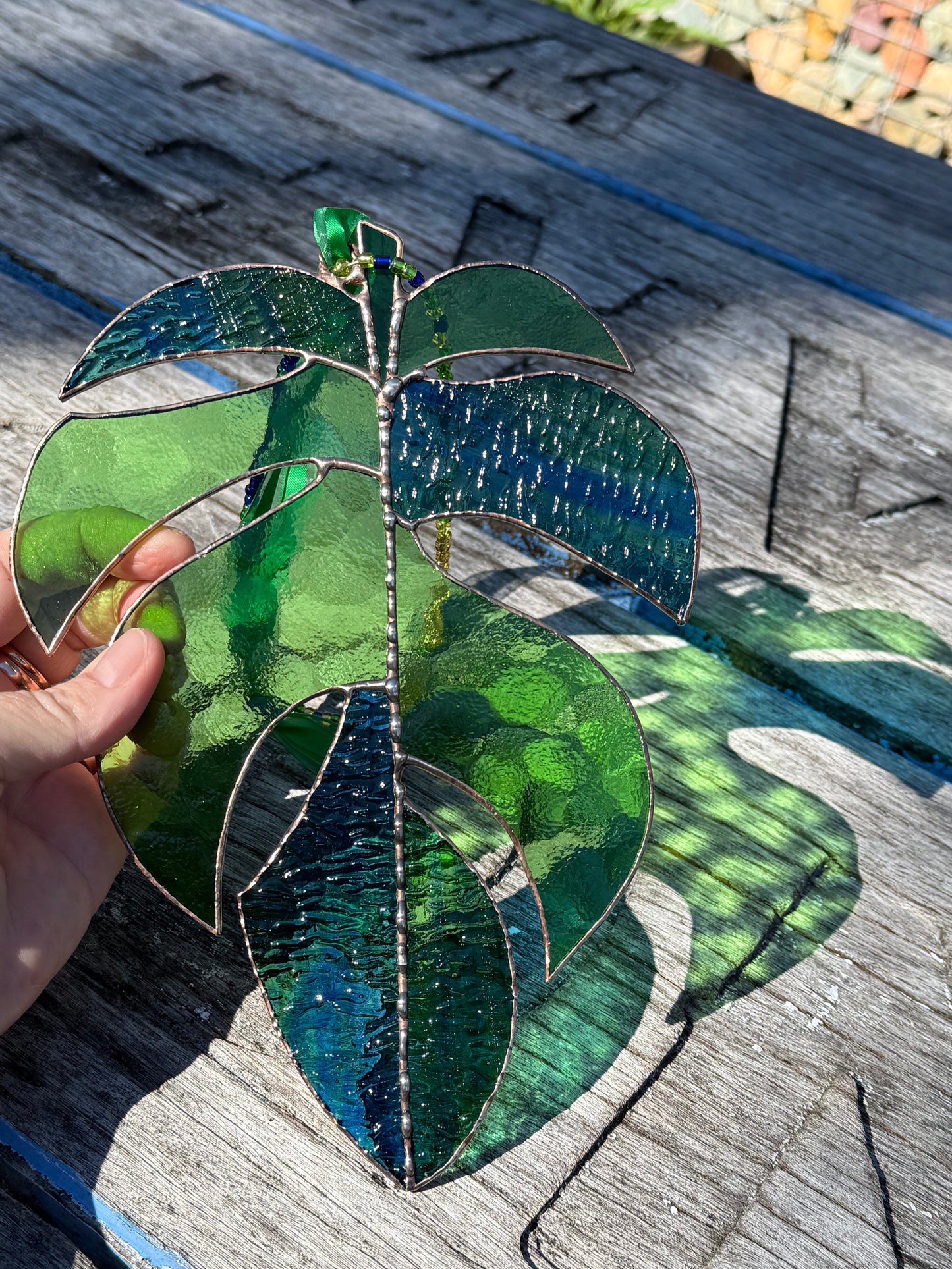 Handcrafted Stainedglass Leafy green suncatcher - Leaf Window Ornament & Home Decor