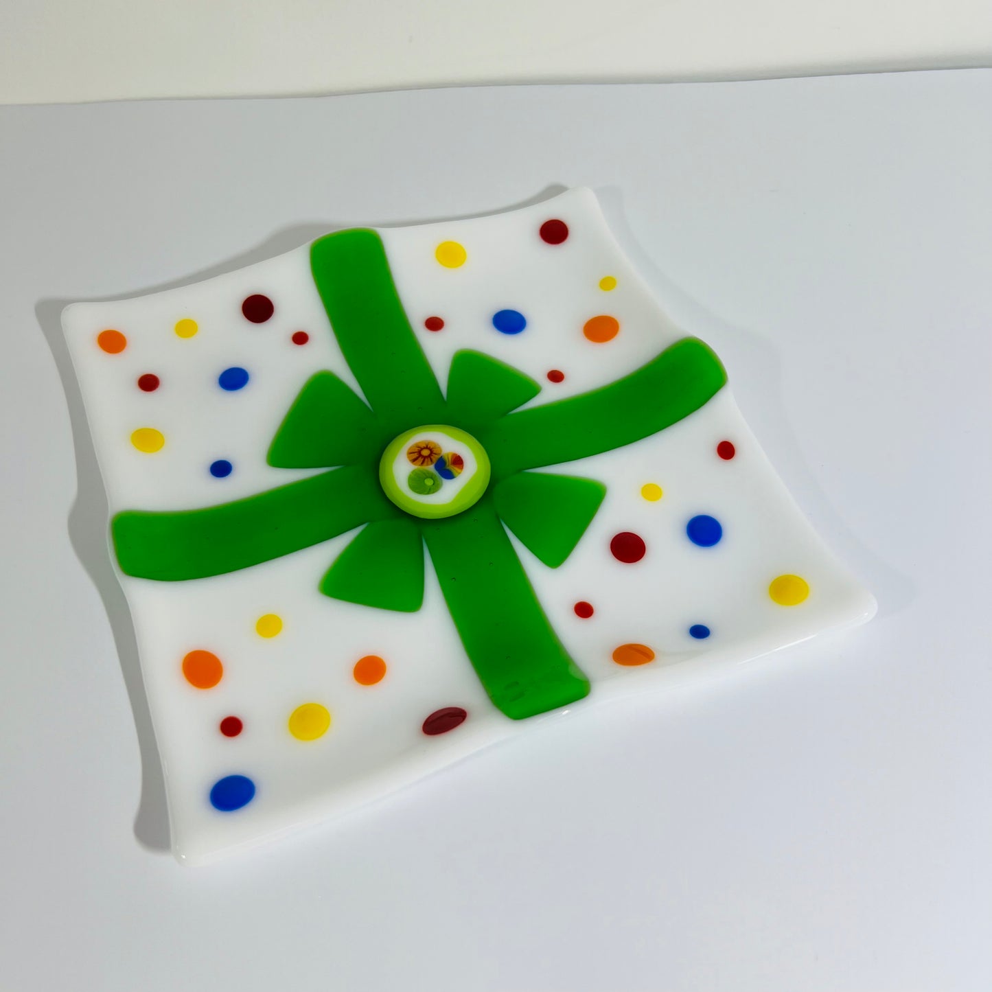 Fused Glass Green Ribbon Gift wrapped Serving dish Millefiori centre