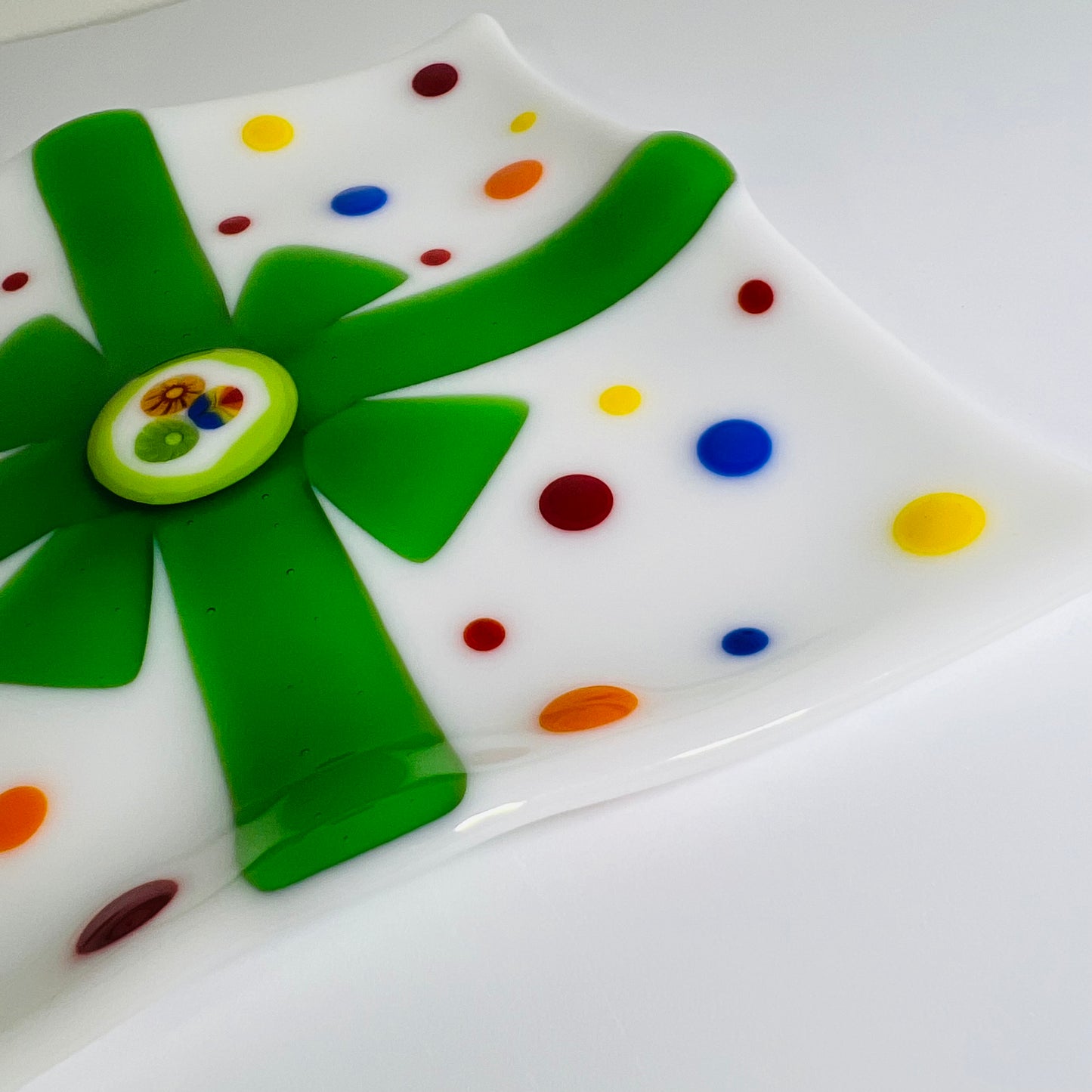Fused Glass Green Ribbon Gift wrapped Serving dish Millefiori centre