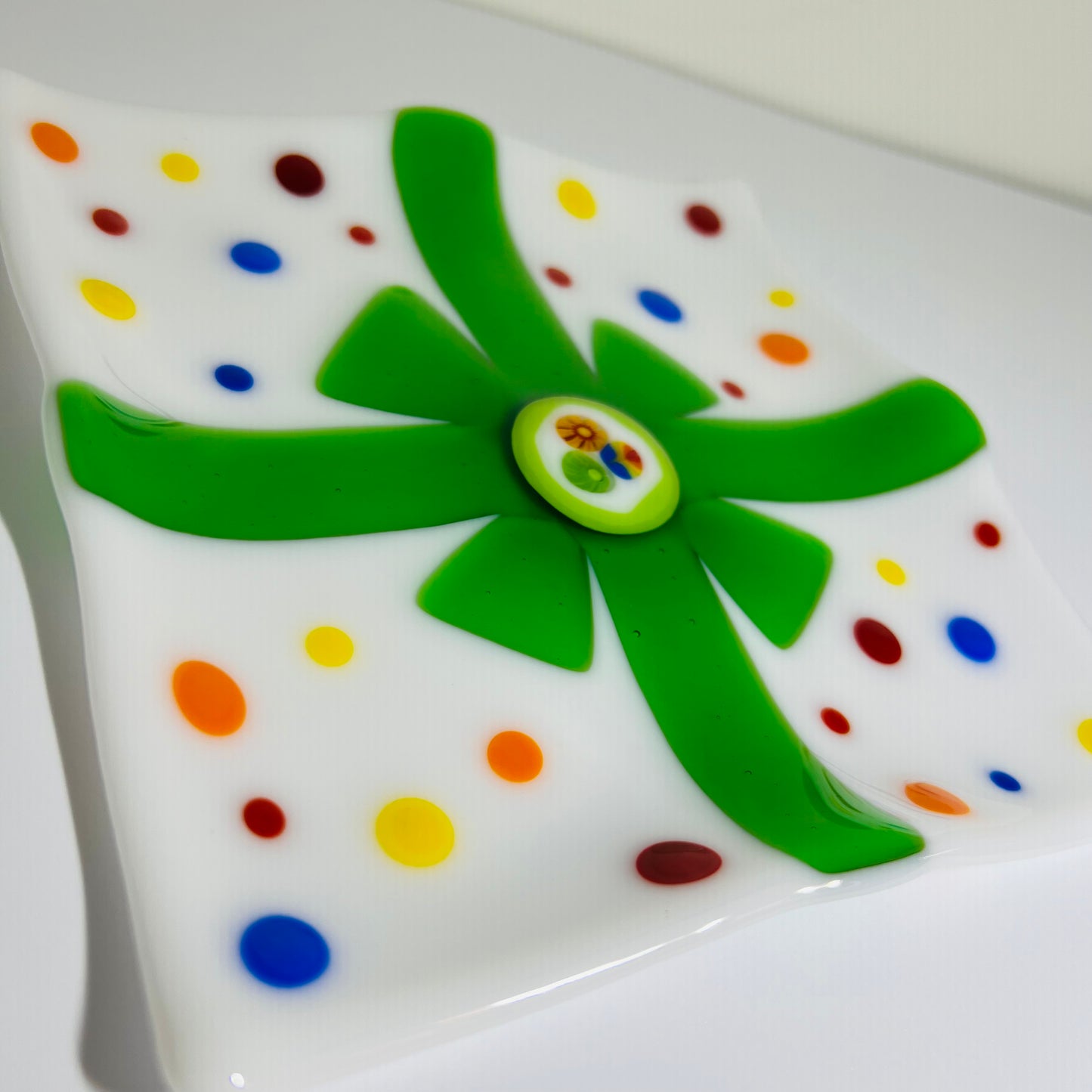 Fused Glass Green Ribbon Gift wrapped Serving dish Millefiori centre