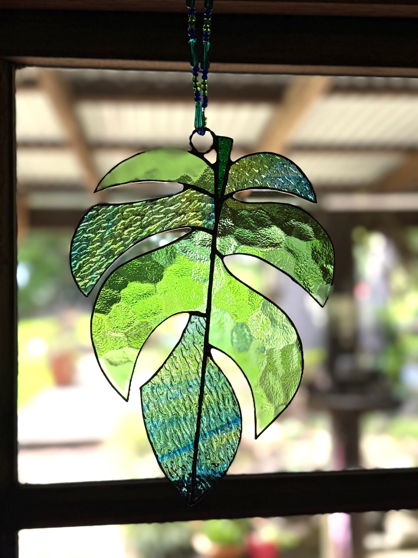 Handcrafted Stainedglass Leafy green suncatcher - Leaf Window Ornament & Home Decor