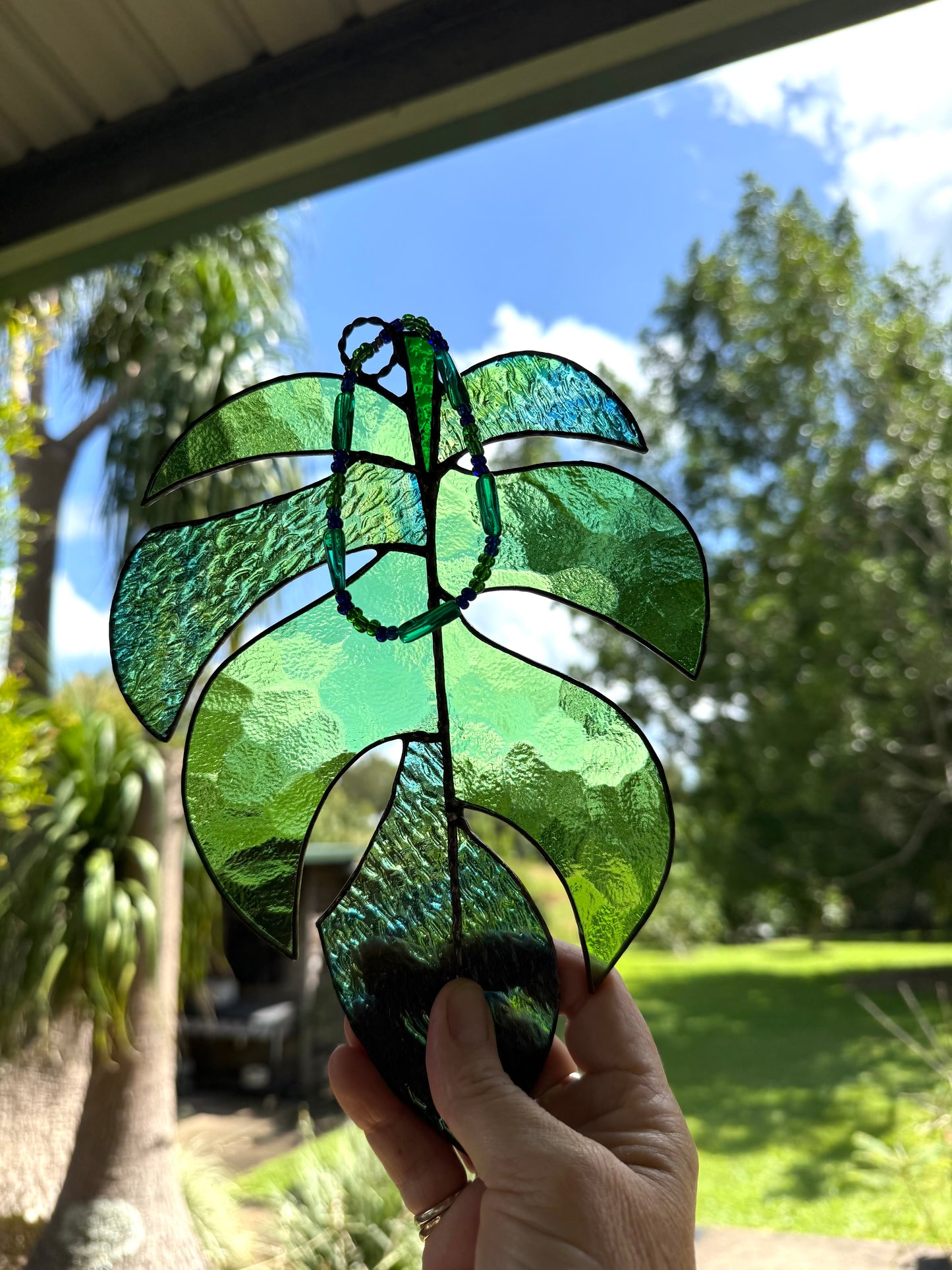 Handcrafted Stainedglass Leafy green suncatcher - Leaf Window Ornament & Home Decor
