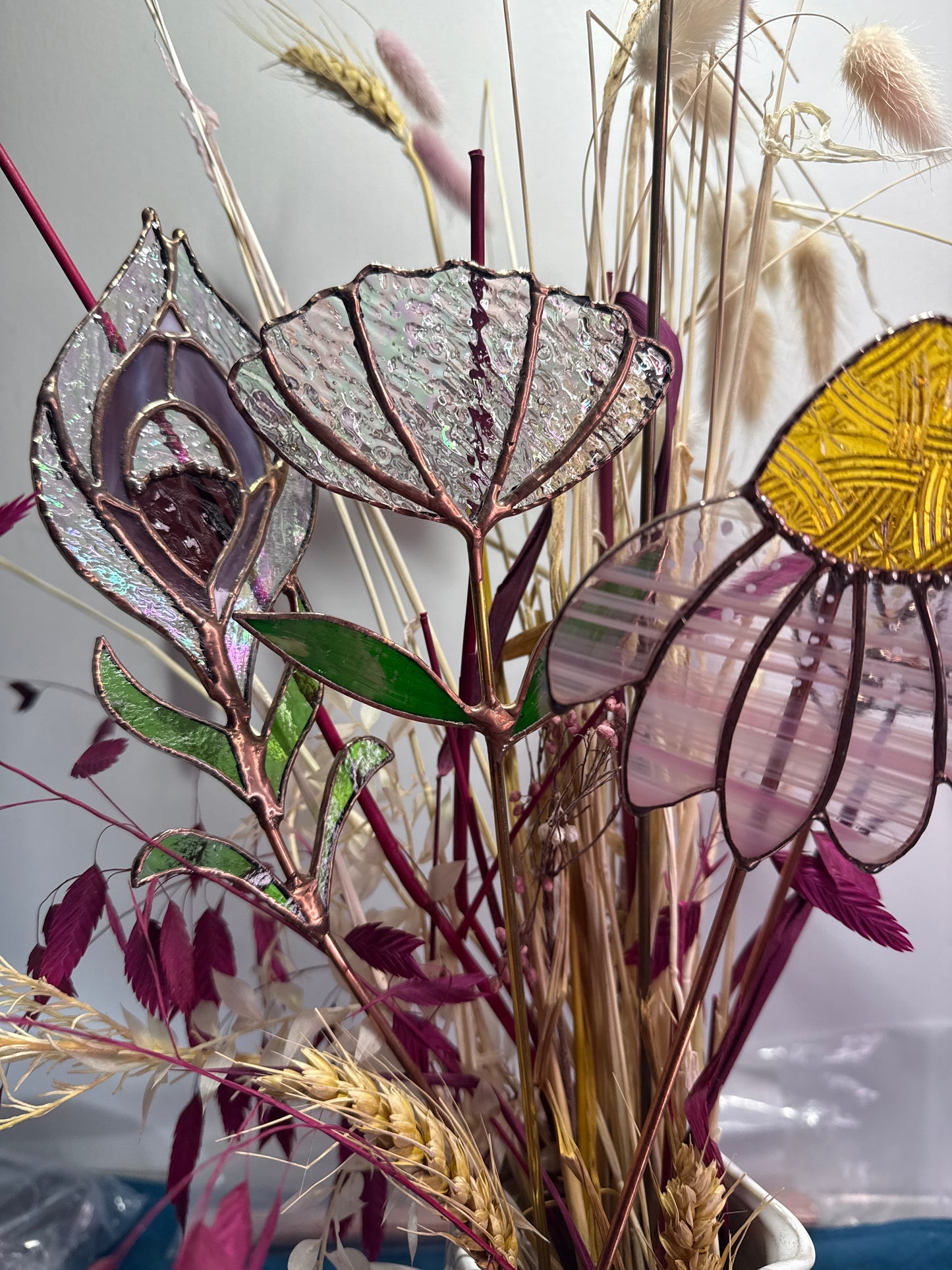 Stainedglass iridises clear Tulip flower stem