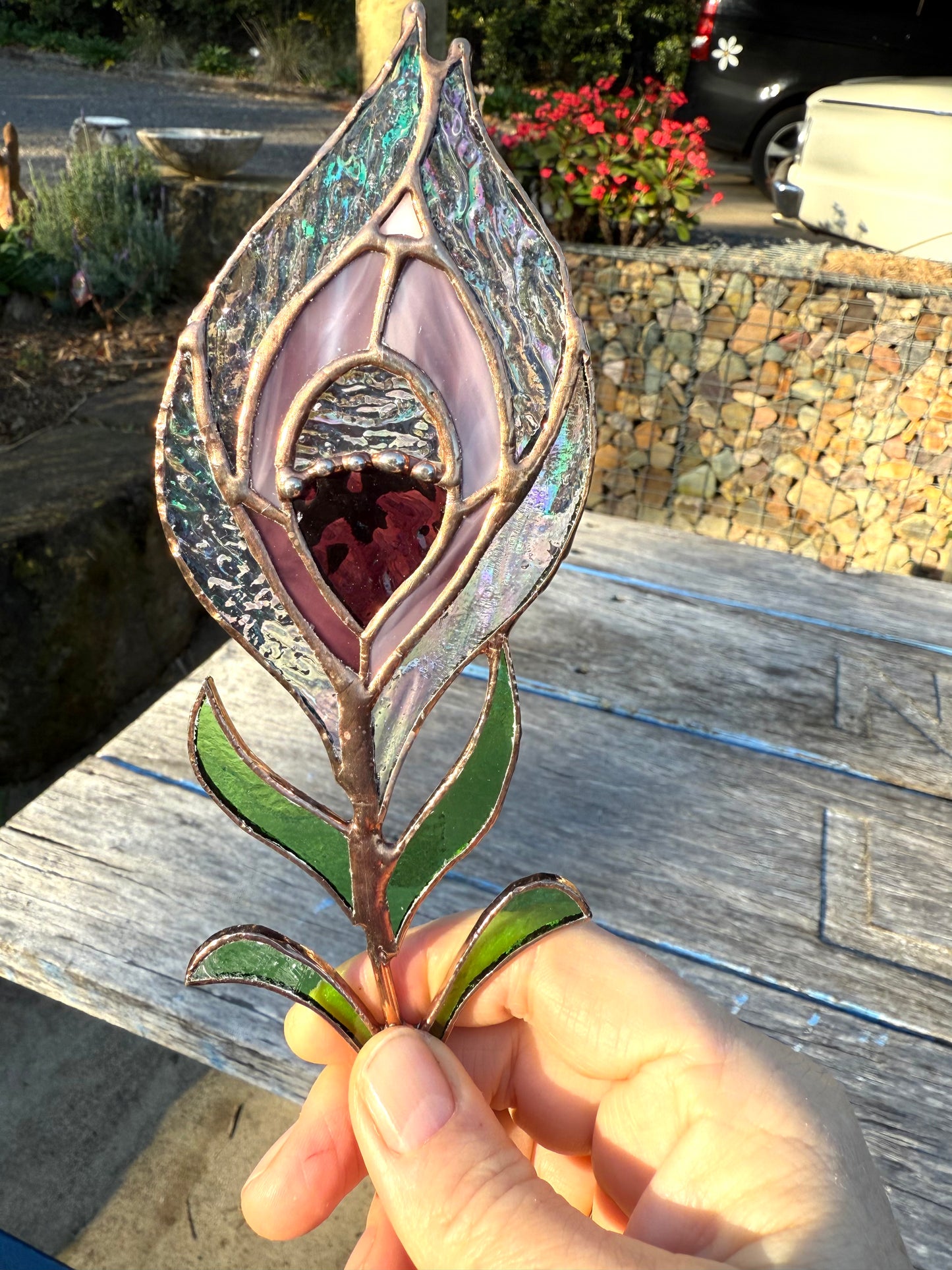 Stainedglass Peacock feather flower stem