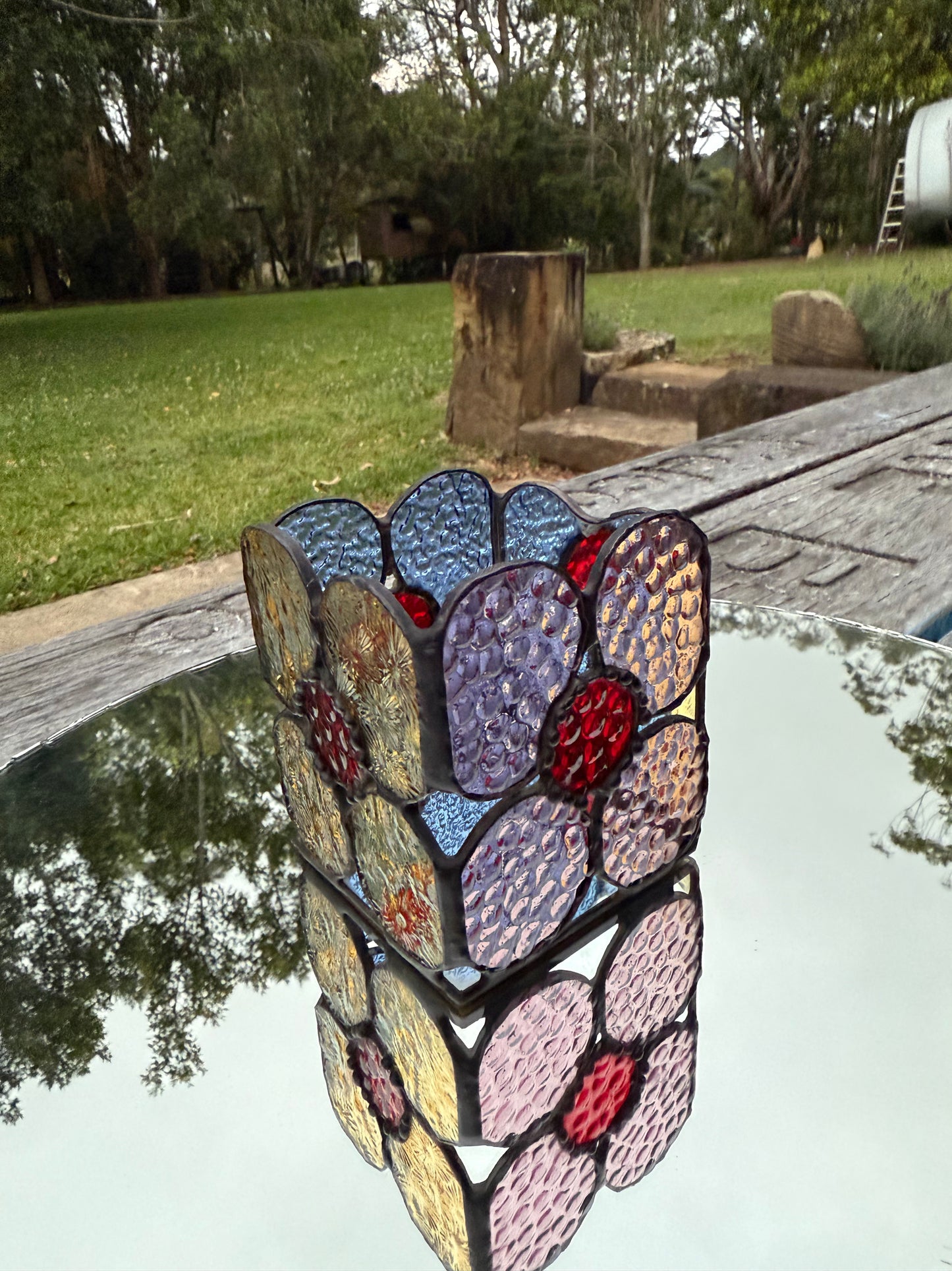 Stainedglass flower candle holder