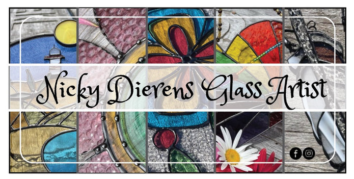Nicky Dierens Glass Artist